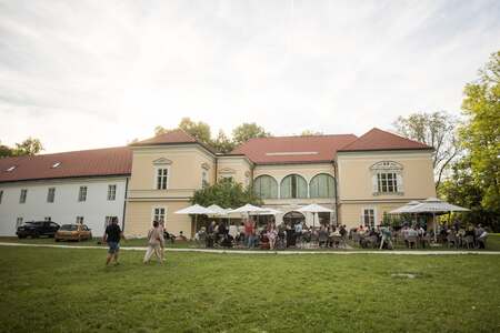 Caminoigra zaključila abonmajsko sezono Jazz Ravne (7)